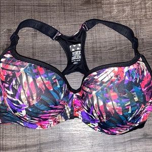 VS Pink Ultimate Push-up Sports Bra